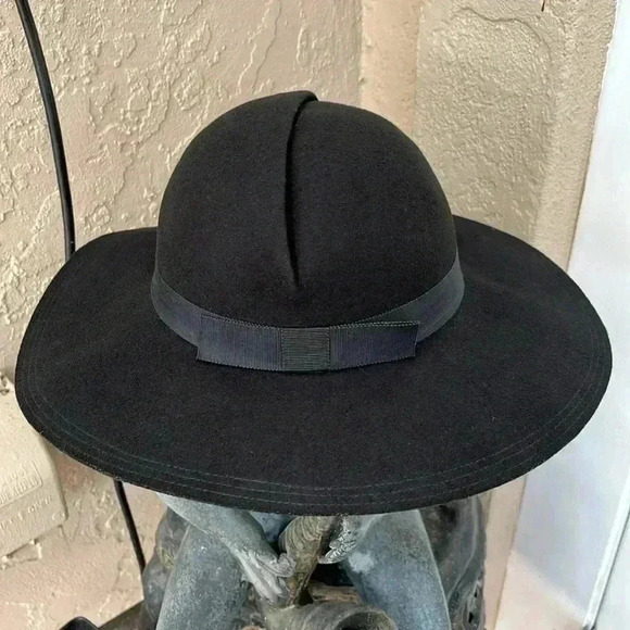 Black Wool Hat Doeskin Felt 100% Wool Made in USA